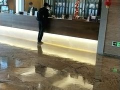 -深圳罗湖东门步行街亚朵X酒店