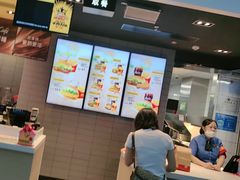 -麦当劳(深圳北站高铁店)