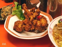 炸鸡翅-拉面莊夢語＆中华料理八椿