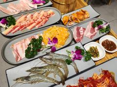 鲜拌五花肉-金会长自助海鲜·烤肉(人民广场店)