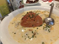 -品悦酒店(三林古镇店)