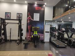 -思迈威健身(积玉桥万达店)