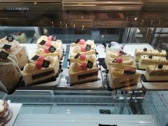 -焙丽拾光(麦凯乐直营店)