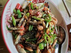 -琥珀老六龙虾(四里河店)