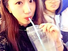 -BHC炸鸡(明洞总店)