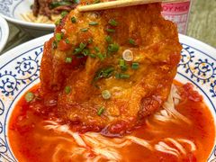 -李与白包子铺(桐梓林店)