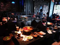 -湊湊火锅·茶憩(新中关购物中心店)