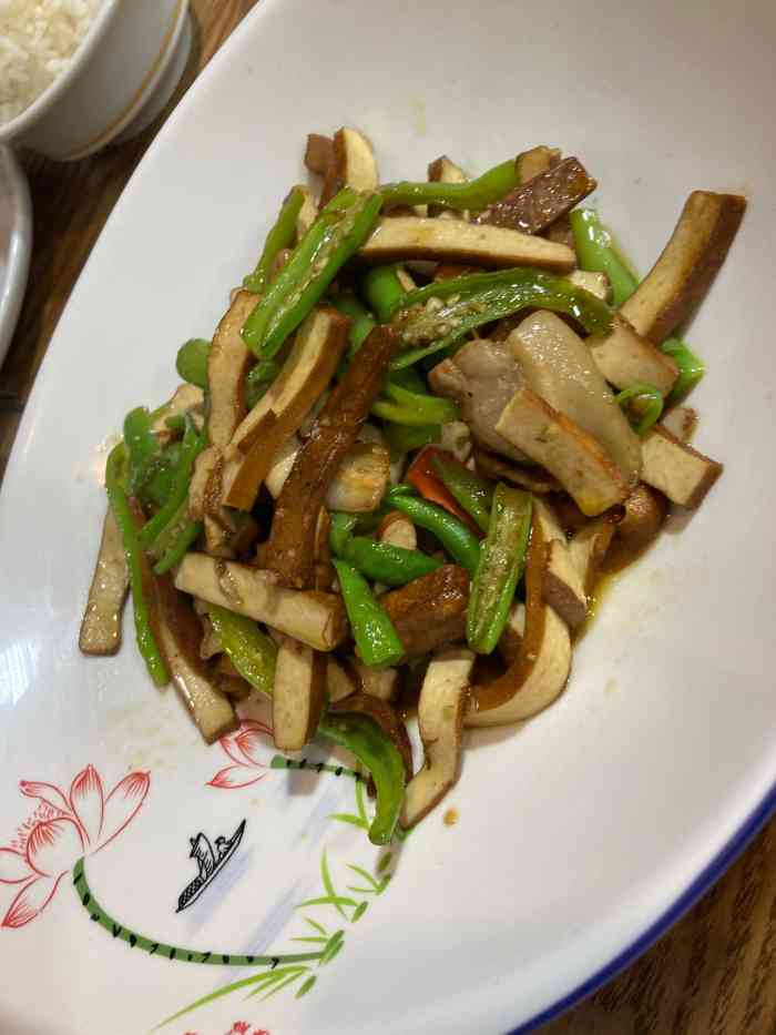 衢味人家(西溪八方城店)-"藏在家门口的美味位置就在八方城沿街的路.