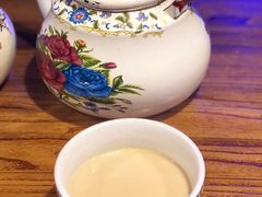 哈萨克奶茶-纳瓦新疆菜(银都店)