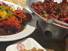 -叶派龙虾•招牌香辣蟹·海鲜(中海国际店)
