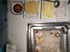 -透明思烤·自助烤肉海鲜火锅(东部星悦天地店)