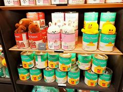 -LINE FRIENDS Garosu-gil Flagship Store