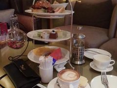 -广州中心皇冠假日酒店·汇点大堂吧