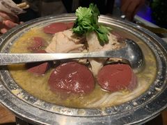 东北杀猪菜-燕郊烧鸽子(广安路店)