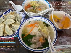 -长人馄饨铺(解放街店)
