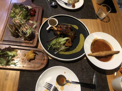 -四月吧餐厅(正阳步行街店)