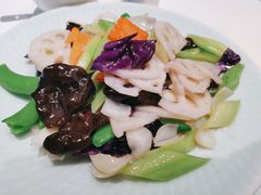 -静之湖湖畔餐厅