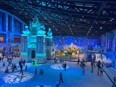 -西安银基冰雪世界