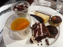 几乎所有的甜点-金茂君悦·食在56海鲜自助餐厅ON56