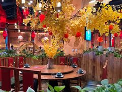 -老滇山寨•云南特色菜•地方菜•民族风情歌舞表演(金碧店)