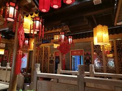 大堂-大龙辣火锅·龙虾·烧烤(湖滨新天地店)