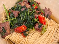 香菜卤牛肉干拌面-刘氏三和面馆