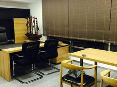 -伟豪办公家具(宝山东明家具店)