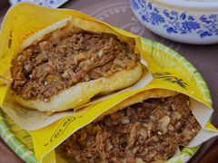 牛肉烧饼（多肉）-穆得·老周家牛肉烧饼(普利街店)