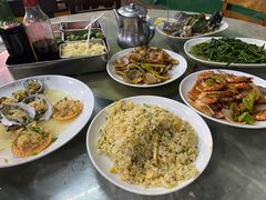 -四川小胡子海鲜(丁村万人海鲜广场店)