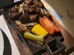 铁锄牛肉-穹六人间 people 6(岳阳路店)