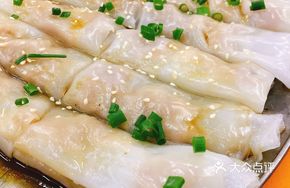 Special Steamed Rice Noodle Rolls