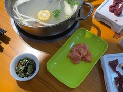 -养牛邓·潮汕牛肉海鲜自助火锅(广州店)