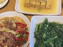 -隔壁老王·家常云南菜(花巷店)