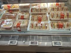 -盒马鲜生(丁香国际店)