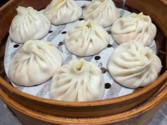 -莱莱小笼·乔艾