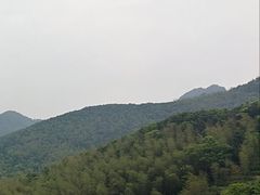 -灵岩山风景区