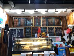 -何太太馄饨面铺(大浒东苑店)
