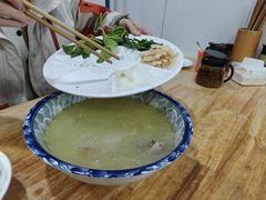 -德致祥云南过桥米线(云天小苑店)