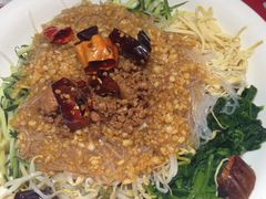 -吴记酱骨炖菜馆(西大直街店)