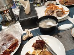 -聚春园自助餐厅(东街口店)