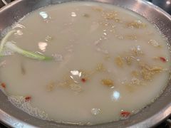 -老来福·非遗酸汤兔(凯旋路店)