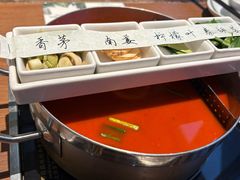 -樾餐厅泰式海鲜火锅(民歌湖店)