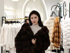 -肃宁华斯国际裘皮城