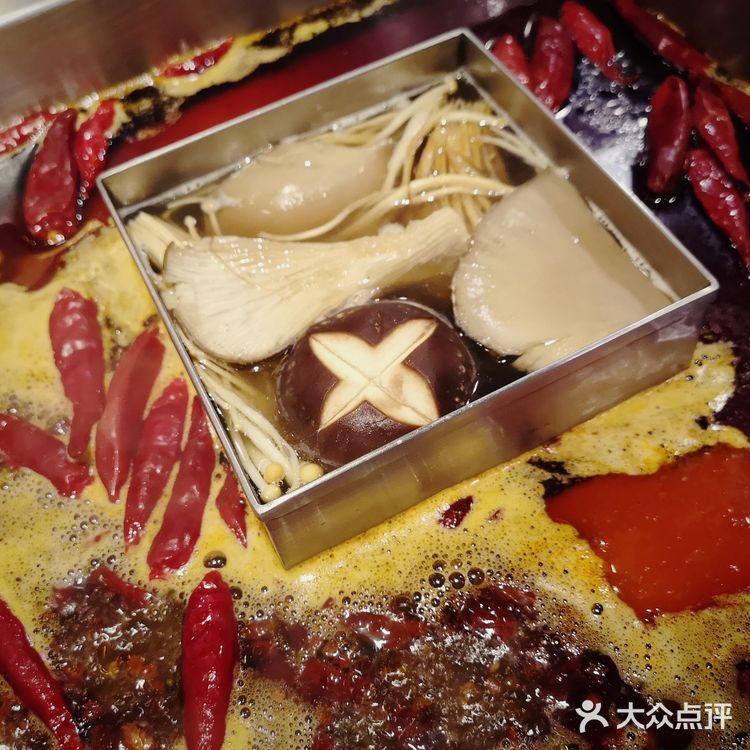 资格本地人,告诉你地道好吃的成都火锅