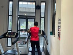 -汗水空间私教健身连锁(SM广场店)