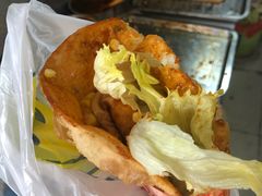 -小红车炸蛋葱油饼