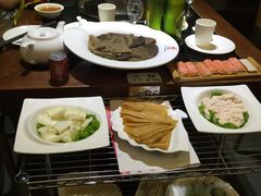 -重庆德庄火锅(体育中心店)