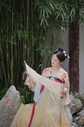 -汉仪华裳汉服馆(打浦桥店)