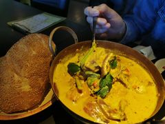 -大头虾越式风味餐厅(光明广场店)