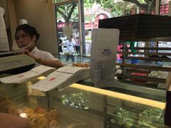 -上海哈尔滨食品厂(汇联商厦店)